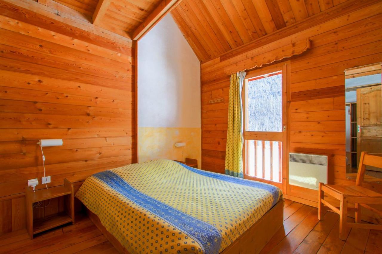 Le Gouroùn Hameau des Chazals Nevache Hautes Alpes Extérieur photo