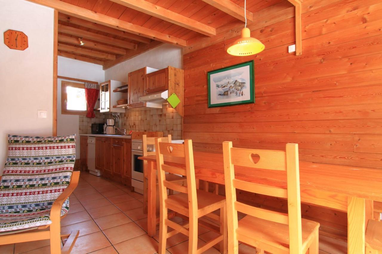 Le Gouroùn Hameau des Chazals Nevache Hautes Alpes Extérieur photo